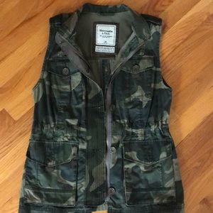 Camo vest